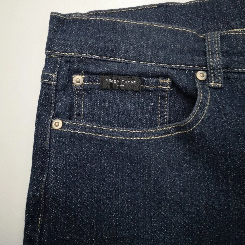 Simon Chang Denim Ladies Size 16 Dark Wash Straight Leg Blue Jeans - Picture 5 of 13